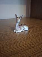 Német (?) Irizáló mázas porcelán őz. 9,4 cm. Hibátlan. Jelzett