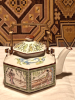 JAPÁN PORCELÁN TEÁSKANNA RÉZ FÜLLEL JELZÉS NÉLKÜL (G13)