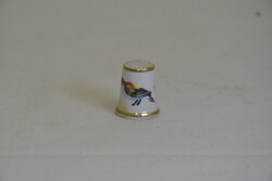 Hollóházi, madaras porcelán gyűszű A253