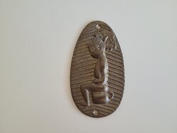 Retro régi fürdőszoba toalett WC réz mid century ajtódísz lány kislány női ajtó jelzés