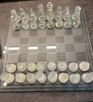 Üveg sakk és checkers (dáma) készlet