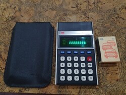 Retro újszerű sharp EL-8131 VFD kijelzős fénydiódás számológép szocreál kádár