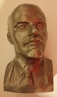 Lenin mellszobor