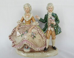 Lippelsdorfi porcelán barokk pár