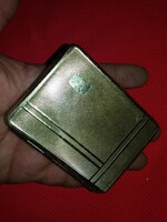 Antik ezüstözött fém cigarettás doboz dózni tartó cigarettatok kínáló a képek szerint