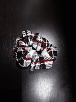Elegáns kockás, csík mintás szatéhajfodor, hajgumi, kézműves