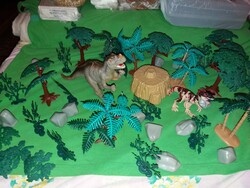 Minőségi JURASSIC WORLD játék terepasztal szett sok -sok kiegészítővel egyben képek szerint
