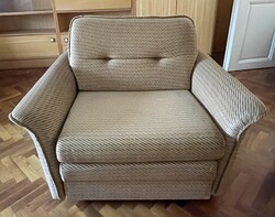 Retro kárpitozott  fotelágy, kihúzható fotel, vendégágy