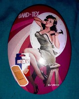 Retro Pin-up girl festéssel díszített fém lemez BAND -TEX sebtapaszos doboz a képek szerint