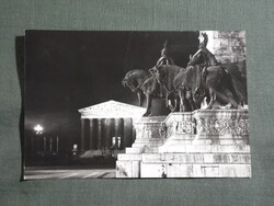Képeslap,Budapest,Szépművészet múzeum,Millenniumi emlékmű látkép,részlet, 1963-