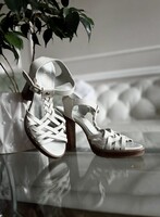 Moda in Pelle 38-as valódi bőr fehér szandál, 9 cm magas
