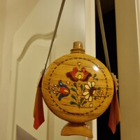 Népművészet - fa kézzel festett kulacs