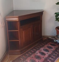 Lajos Fülöp stílusú sarokszekrény