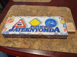 Retro kresz nyomda játék nem teljes