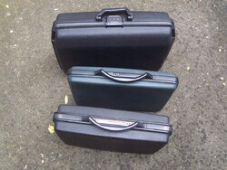 4 db bőrönd 3 Samsonite +1 másik együtt