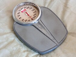 Fém nagyméretű analóg mechanikus óra mérleg 160kg MEDEL - számláló fedő borító hiányzik működőképes