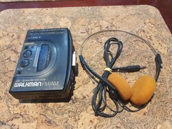Retro Sony WM-FX39 mindent is tudó walkman fejhallgatóval müködik boombox A9