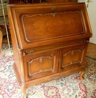 Warrings chippendél barok  irószekrater