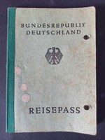 Régi Bundesrepublik Deutschland - Útlevél 1952-ben kiállitott