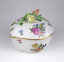 1W442 Nagyméretű szív alakú, virágmintás Herendi porcelán bonbonier