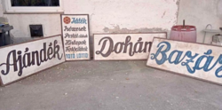Traffic Bazaar Signs