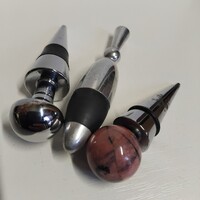 SET OF 3 RETRO CERAMIC, 1 JASPER GLOBE, AND 2 STEEL GLASS CAPS