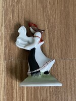 Tündéri Herendi kis méretű, ritka népviseletes lány.