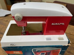 Régi Piko Elektra gyerek varrógép retro játék dobozában kelet-német