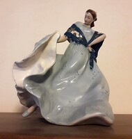 Royal dux porcelain / flamenco dancer