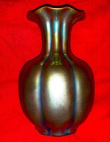 Gyönyörű ZSOLNAY eozin mázas porcelán gerezdes ( hagyma ) váza 17 cm a képek szerint