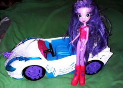 GYÖNYÖRŰ ÁLLAPOTÚ Hasbro My Little Pony Equestria Girls CABRIO AUTÓ + Pony LÁNY BABA a képek szerint