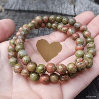 UNAKIT ÁSVÁNYBÓL KÉSZÜLT KARKÖTŐ A GYÖNGY 6 mm - S