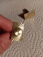 Mandzsetta gomb sugaras