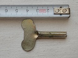 Játék óra felhúzó kulcs 3x3mm Felhúzókulcs