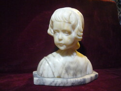 Alabástrom kislány büszt 231026