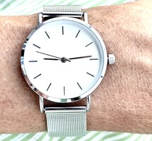 Gyönyörű nagy méretű H and M női karóra új elemmel! Pandora, Tissot, Omega Tok átmérője korona nélkü