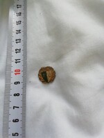 FTC    FERENCVÁROS focis kitűző törött