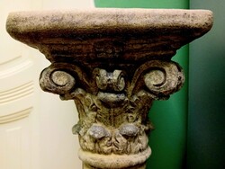 Barokk posztamens pár