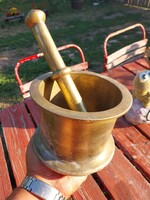 Különleges patikai mozsár