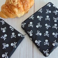 Újratasak szett (2 db/cs) / fekete koponya mintás