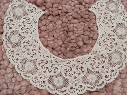 Antik,Szépséges csipkegallér