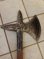 Hàzi kèszìtèssel kèszült bàrd+ 2 db kukri. Ingyenes szállítással. Disztàrgy.