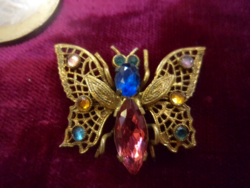 Lepkés bross  _ ragyogóan csillogó kövekkel_ Csodaszép_  filigrán jelzett