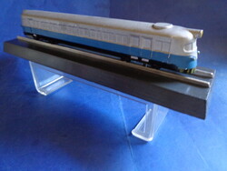 HARGITA MOTORVONAT MAKETT