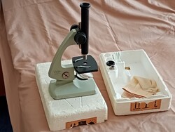 Mikroszkóp Yunnat-1 oktatási célokra eredeti dobozzban Szovjetunió retro 56x - 400x