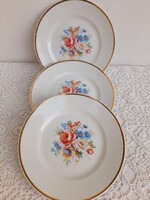 Hollóházi virágmintás aranyszegélyes porcelán kistányér,falitányér