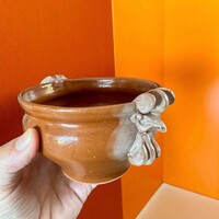 Tyúkos tál, 11 cm átmérő, kis tyúk mintás tányér, cserép edény, tároló edény