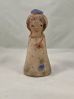 Győrbíró Enikő kerámia szobor