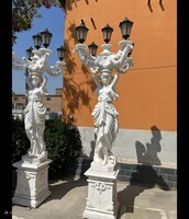 Női alakos monumentális márvány kandeláber pár