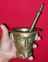 Különleges, emberfejes réz mozsár